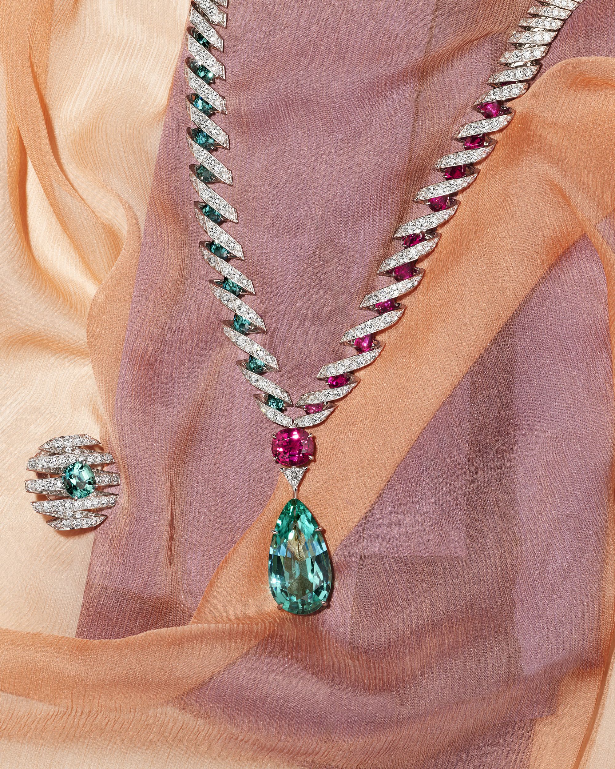 TIMES MAGAZINE LUXX-#2