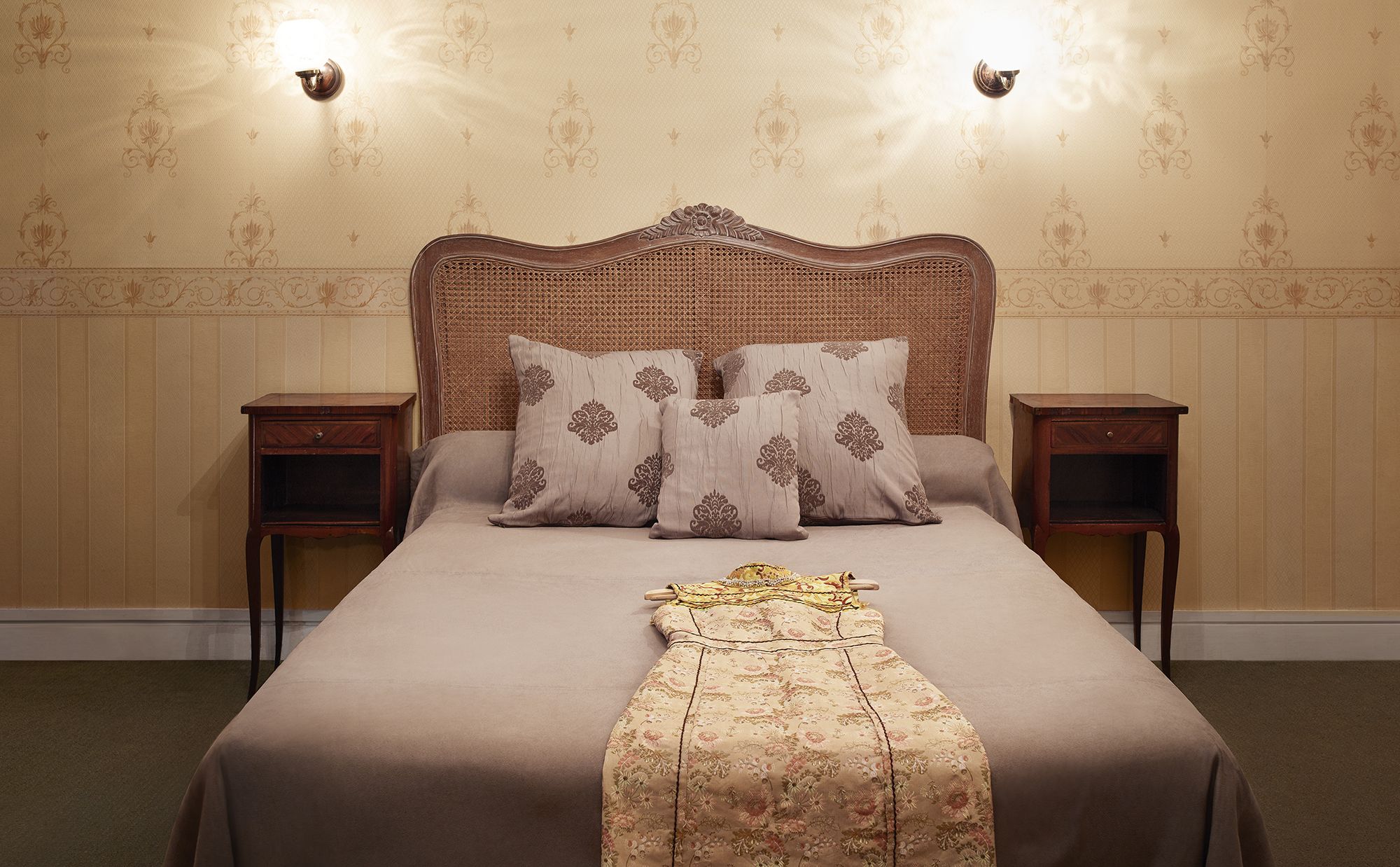 MARIE CLAIRE MAGAZINE ACCESSORIES-#7