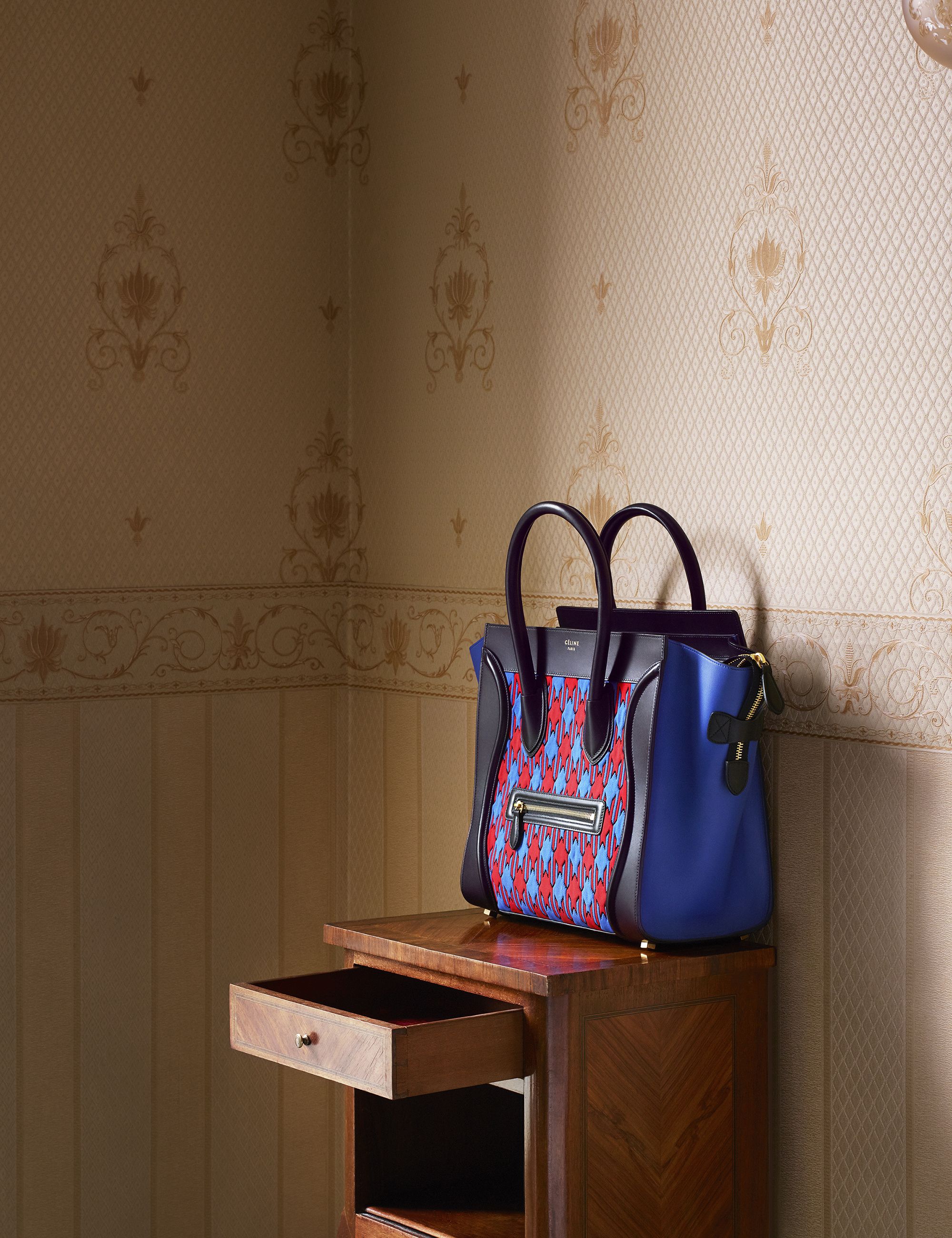 MARIE CLAIRE MAGAZINE ACCESSORIES-#12