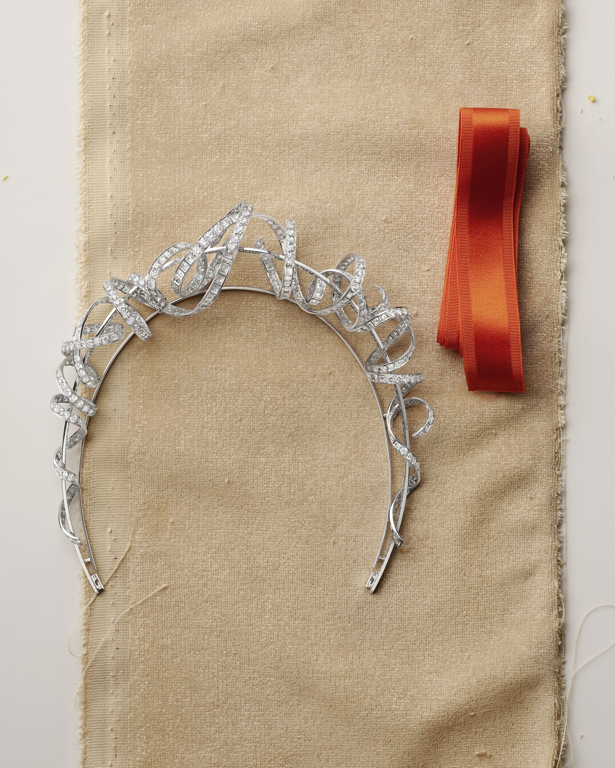 FINANCIAL TIMES JEWELLERY-#1