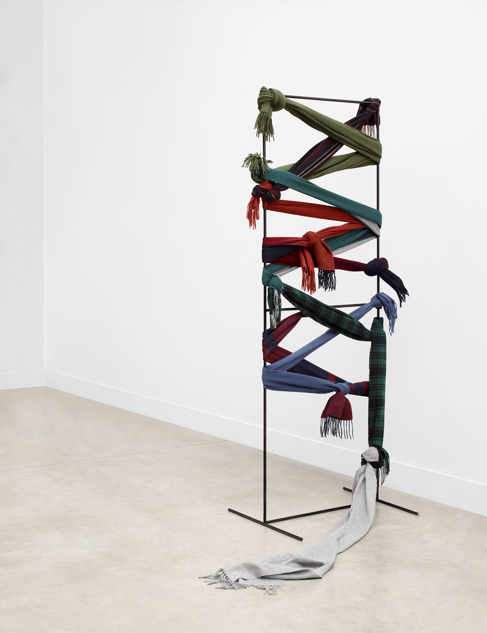 MATCHESFASHION MAGAZINE-#2