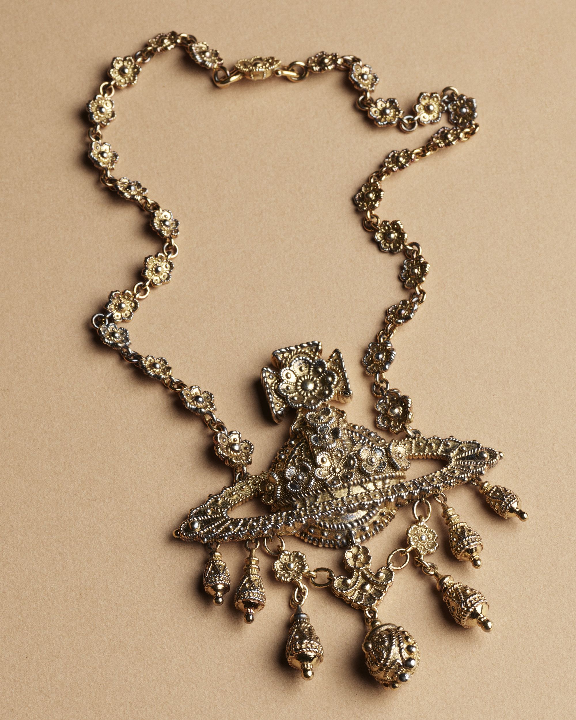 VIVIENNE WESTWOOD BOOK JEWELLERY-#11